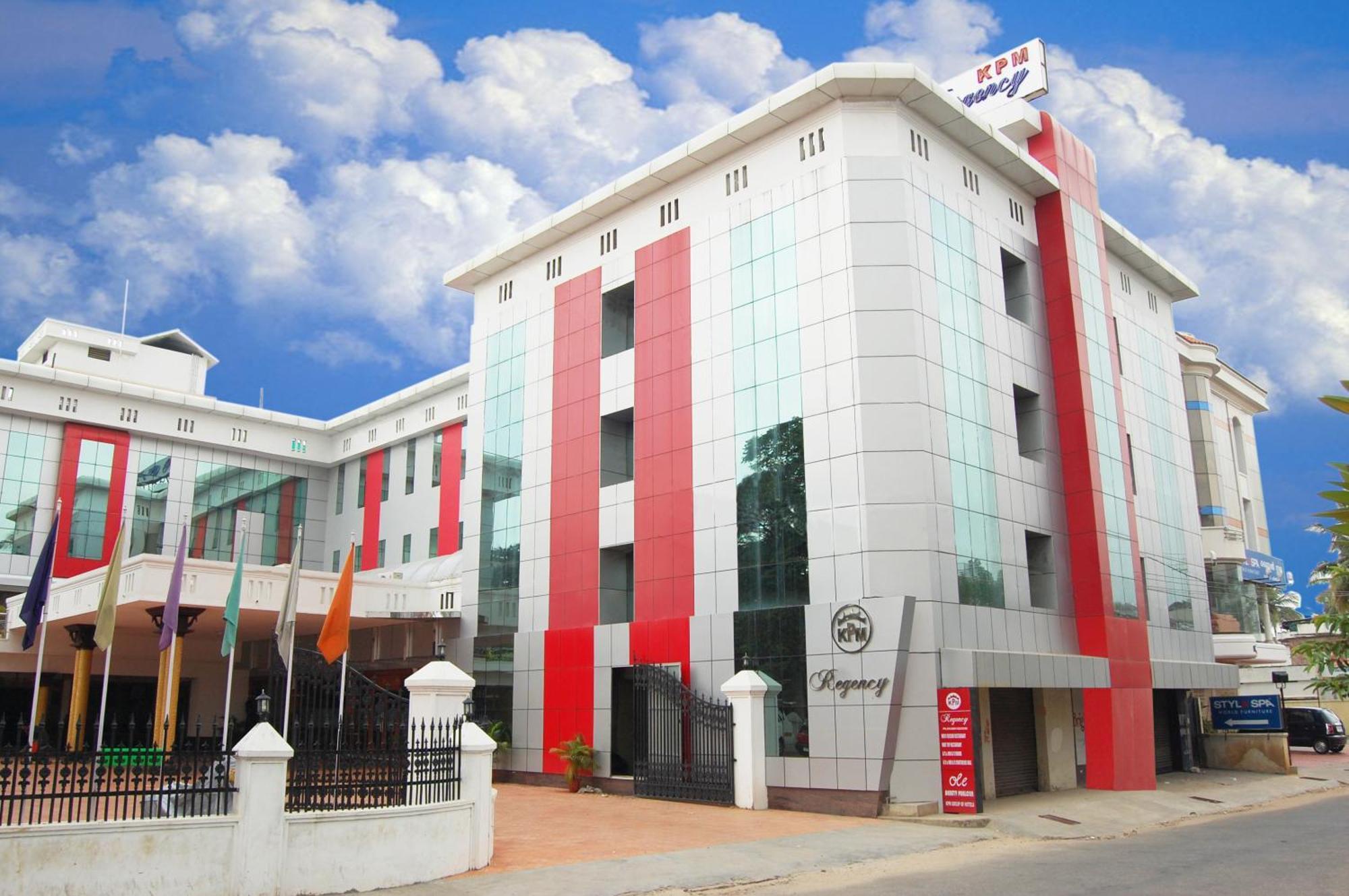 Kpm Regency Otel Palakkad Dış mekan fotoğraf