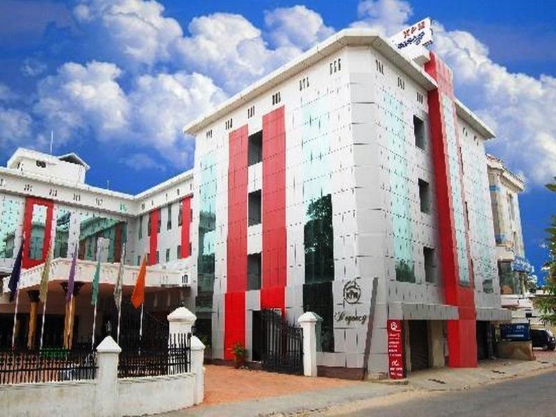 Kpm Regency Otel Palakkad Dış mekan fotoğraf