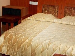 Kpm Regency Otel Palakkad Dış mekan fotoğraf