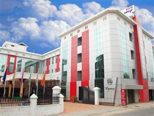 Kpm Regency Otel Palakkad Dış mekan fotoğraf